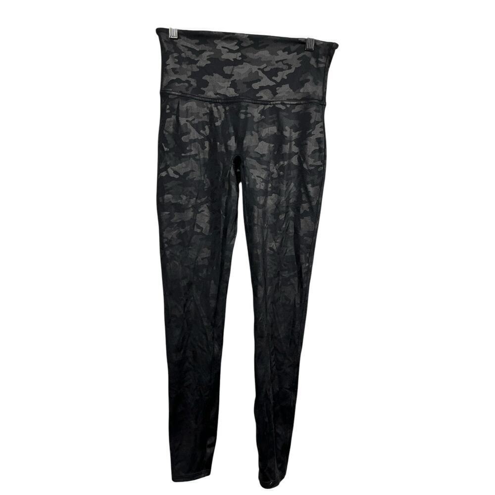 Spanx Women’s Black Faux Leather Camo Legging / Size-Large